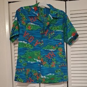 Tiare Hawaii Blue and Green Casual Button Down Shirt